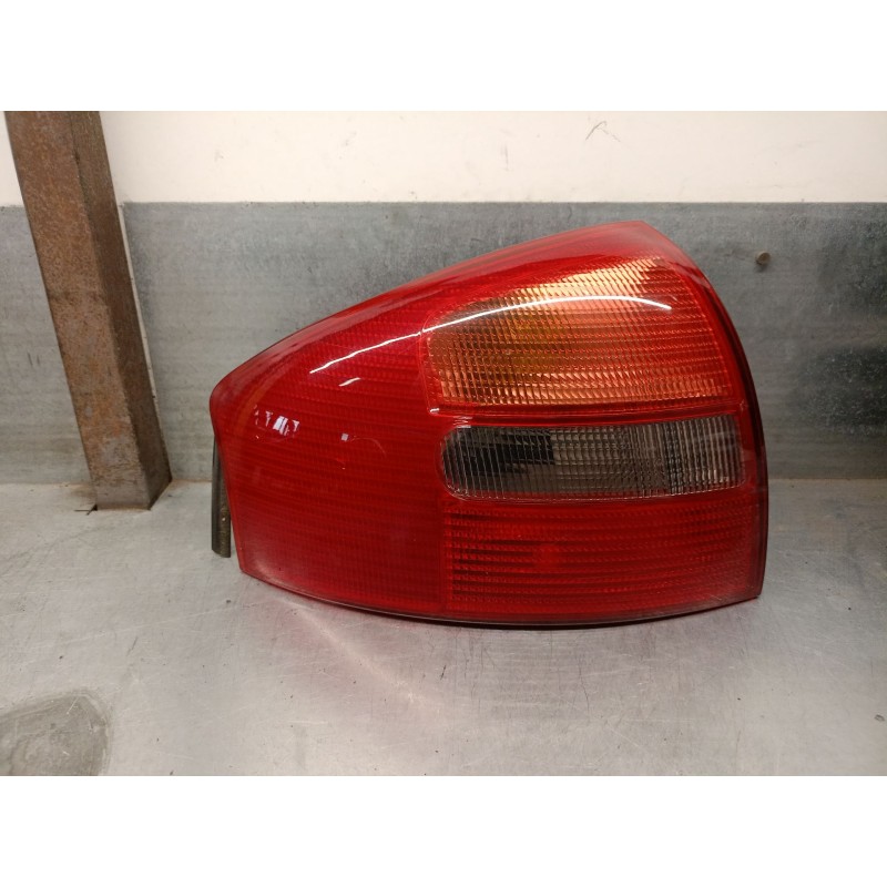 Recambio de piloto trasero izquierdo para audi a6 c5 (4b2, 4b4) 1.8 t referencia OEM IAM 4B5945095 4B5945095 