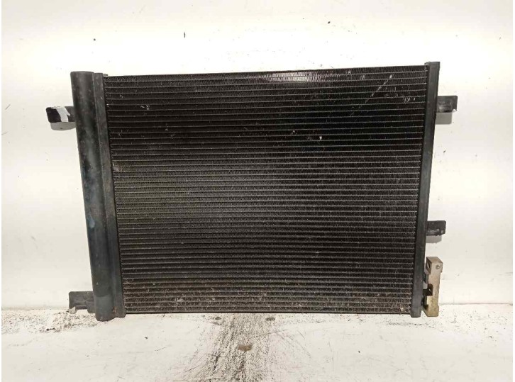 Replacement air conditioning condenser / radiator for Chevrolet HHR 2.4 16V OEM IAM reference 20889194 