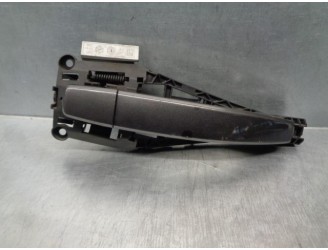 Recambio de maneta exterior delantera derecha para opel meriva b 1.7 16v cdti referencia OEM IAM 138619  