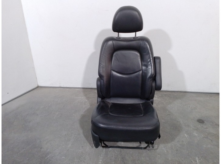 Recambio de asiento delantero derecho para chevrolet hhr 2.4 16v referencia OEM IAM 21993942 CUERO NEGRO 5 PUERTAS