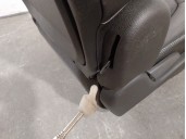 Recambio de asiento delantero derecho para chevrolet hhr 2.4 16v referencia OEM IAM 21993942 CUERO NEGRO 5 PUERTAS