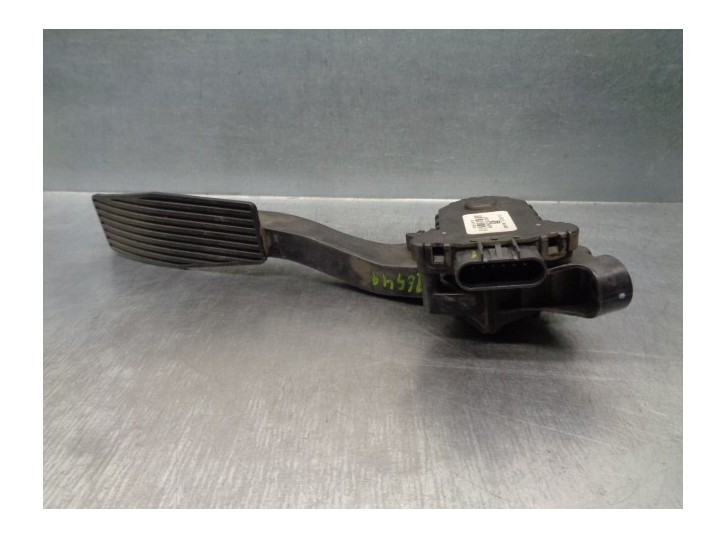 Recambio de potenciometro pedal para opel meriva b 1.7 16v cdti referencia OEM IAM 13362749 102DE0037 