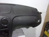 Recambio de salpicadero para chevrolet hhr 2.4 16v referencia OEM IAM 25871310 NEGRO 