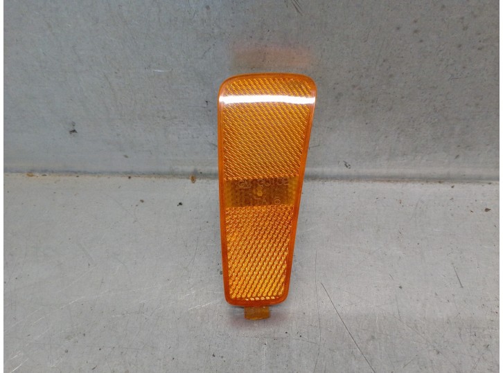 Recambio de piloto delantero izquierdo para chevrolet hhr 2.4 16v referencia OEM IAM 15875482 