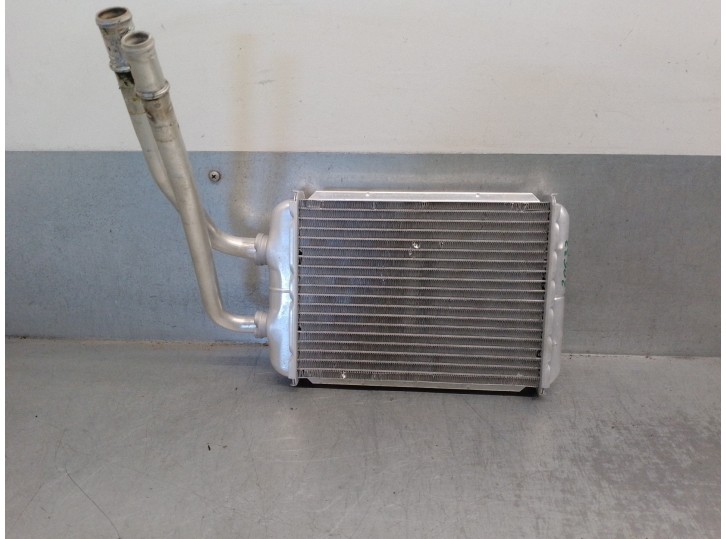 Recambio de radiador calefaccion / aire acondicionado para chevrolet hhr 2.4 16v referencia OEM IAM 52493347 
