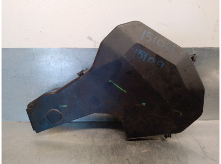 Recambio de tapa distribucion para audi a4 berlina (b5) 2.4 referencia OEM IAM 078109123N 078109123N 