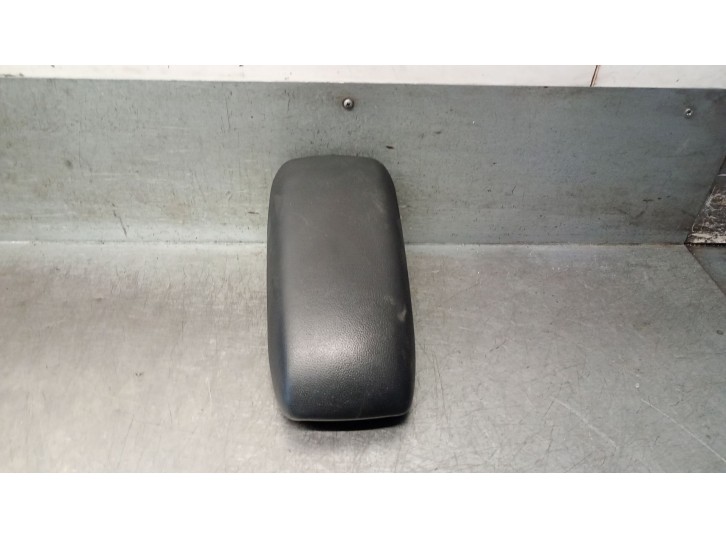 Recambio de apoyabrazos central para hyundai bayon (bc3) 1.0 t-gdi referencia OEM IAM 84660T7600NNB 84660T7600NNB 