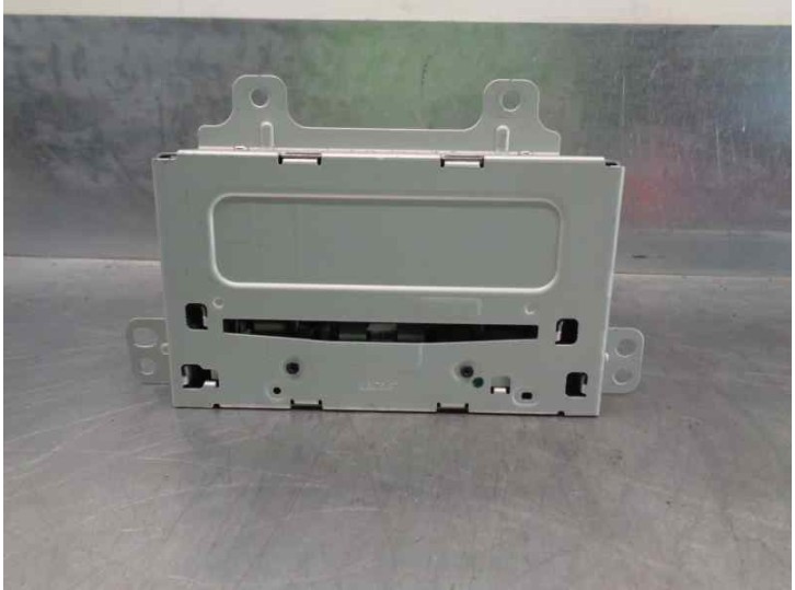 Recambio de sistema audio / radio cd para opel astra j lim. 1.7 16v cdti referencia OEM IAM 22800670 