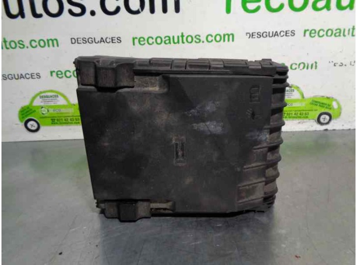 Recambio de caja reles / fusibles para seat toledo (5p2) 1.9 tdi referencia OEM IAM 1K0937125A 