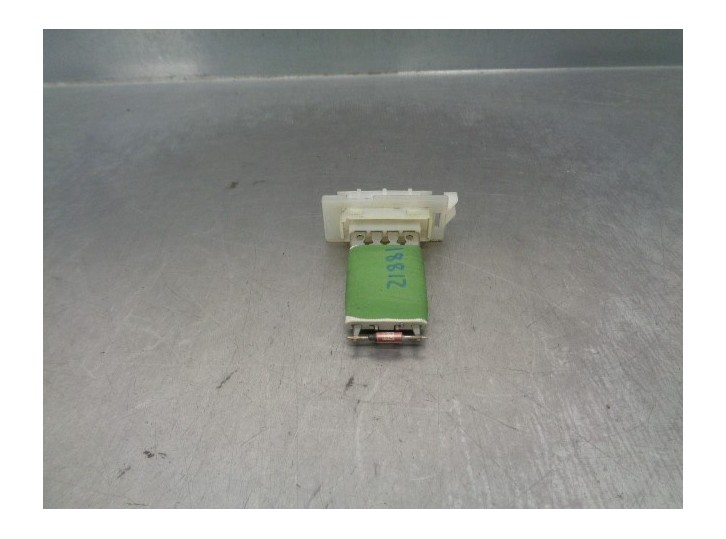 Recambio de resistencia calefaccion para mini cooper (rc31) (2004-...) manual 1.6 85 referencia OEM IAM 64113422663 