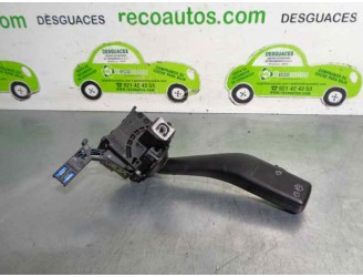 Replacement wiper switch for Seat Toledo (5P2) 1.9 TDI OEM IAM reference 1K0953519 