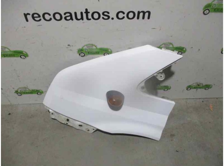 Recambio de aleta delantera izquierda para ford transit caja cerrada ´06 2.4 tdci cat referencia OEM IAM 1559048 BLANCA 