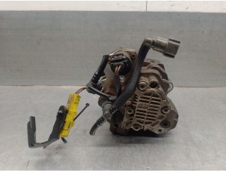 Recambio de bomba inyeccion para peugeot 206 hatchback (2a/c) 1.4 hdi eco 70 referencia OEM IAM 9637317380  0445010042 BOSCH