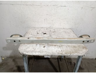 Recambio de refuerzo paragolpes trasero para peugeot 108 1.0 vti 72 referencia OEM IAM B00083880 B00083880 