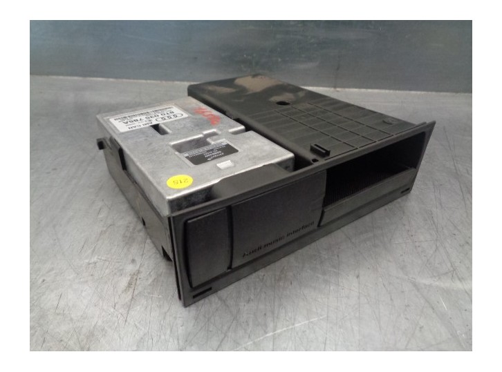 Recambio de modulo electronico para audi q5 (8r) 2.0 16v tdi referencia OEM IAM 8T0035785A AMI CAN