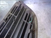 Recambio de rejilla delantera para opel zafira a elegance referencia OEM IAM 24453538 