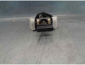 Recambio de retenedor puerta para opel insignia berlina 2.0 cdti cat referencia OEM IAM 13229021  