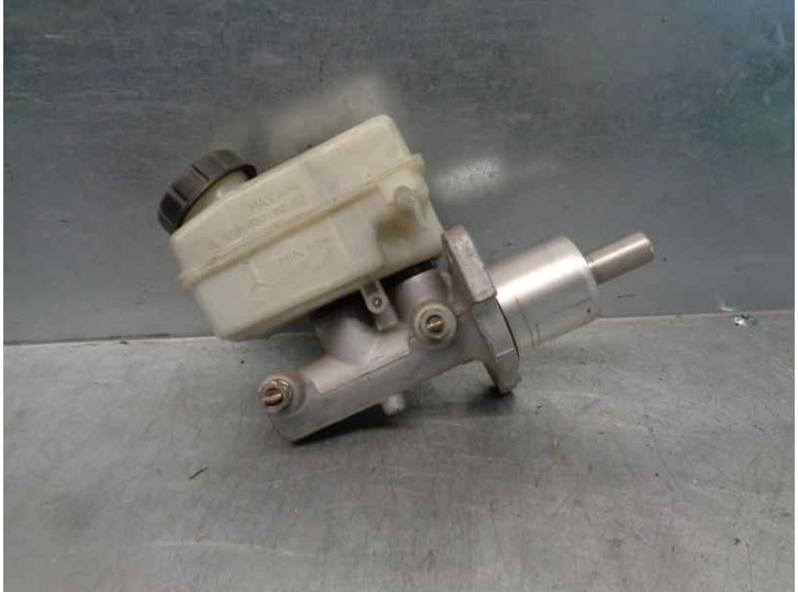 Recambio de bomba freno para mercedes-benz clase b (w245) 180 cdi (245.207) referencia OEM IAM 1694300101  