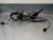 Recambio de motor cierre centralizado trasero derecho para chrysler grand voyager (rg) 2.8 referencia OEM IAM 7746804602 7746804