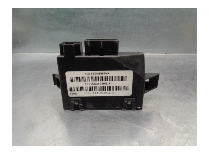 Replacement central locking control unit for Chrysler Grand Voyager (RG) 2.8 OEM IAM reference P04686687AP 