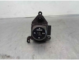 Recambio de mando retrovisor para hyundai i30 1.6 crdi cat referencia OEM IAM 935402L000  