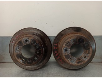 Recambio de disco freno trasero para hyundai i30cw 1.6 crdi cat referencia OEM IAM 583941H000  