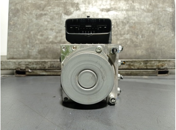 Recambio de abs para toyota c-hr (_x1_) 1.8 hybrid (zyx10_, zyx11_) referencia OEM IAM 4451010070 4405010080 