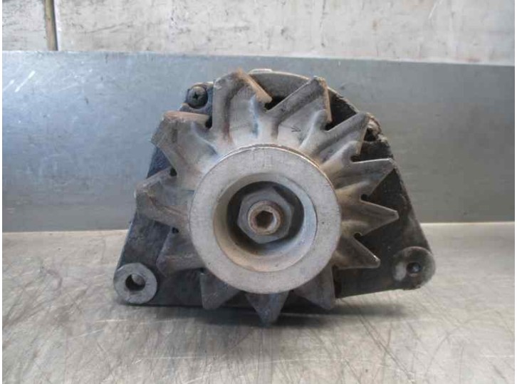 Recambio de alternador para citroën ax 1.0 referencia OEM IAM 570589 0120489467 BOSCH