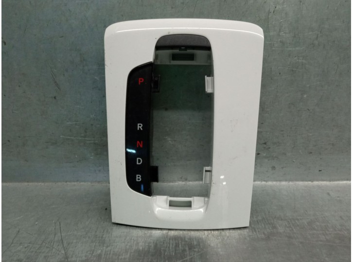 Recambio de embellecedor para honda jazz v (gr_, gs_) 1.5 ehev (gr3, gr6) referencia OEM IAM TZBG530 LEB8 