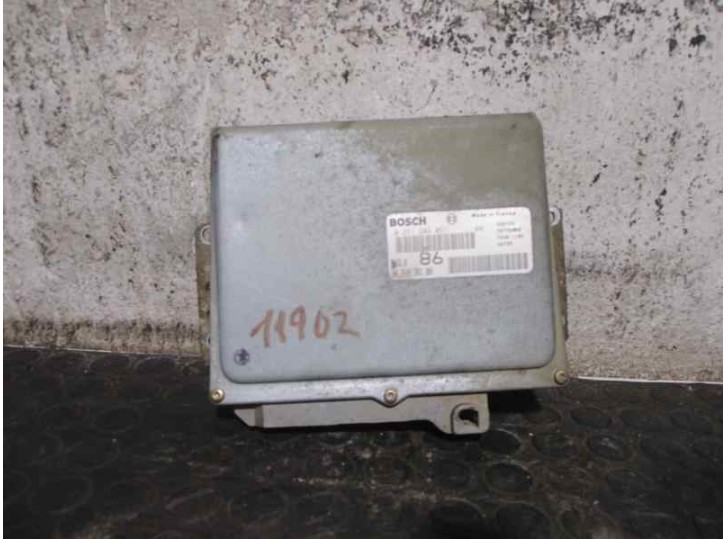 Recambio de centralita motor uce para citroën ax 1.0 referencia OEM IAM 9624936180 0261204051 BOSCH