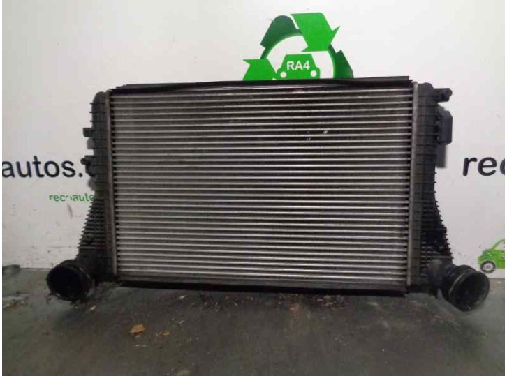 Replacement intercooler for Skoda Octavia saloon (1Z3) 1.9 TDI OEM IAM reference 1K0145927 