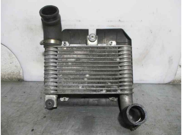 Recambio de intercooler para toyota yaris verso (ncp2/nlp2) 1.4 turbodiesel cat referencia OEM IAM 33010359 
