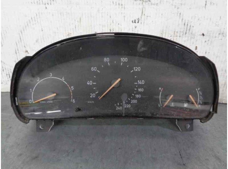 Recambio de cuadro instrumentos para saab 9-3 berlina 2.2 16v tid cat referencia OEM IAM 5041983 69795820T 
