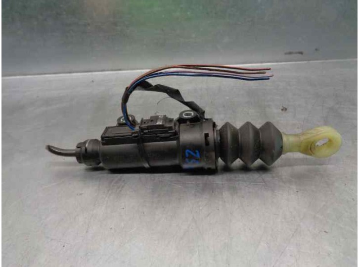 Recambio de bomba embrague para mini r60 countryman diesel cat referencia OEM IAM 21526774078 