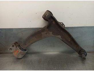 Replacement right front lower suspension arm for Fiat Croma (194) 1.9 JTD 16V CAT OEM IAM reference 51748652 