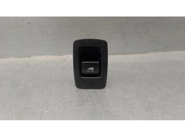 Recambio de mando elevalunas delantero derecho para bmw x5 (e70) 3.0 turbodiesel referencia OEM IAM 6945874 15939900 