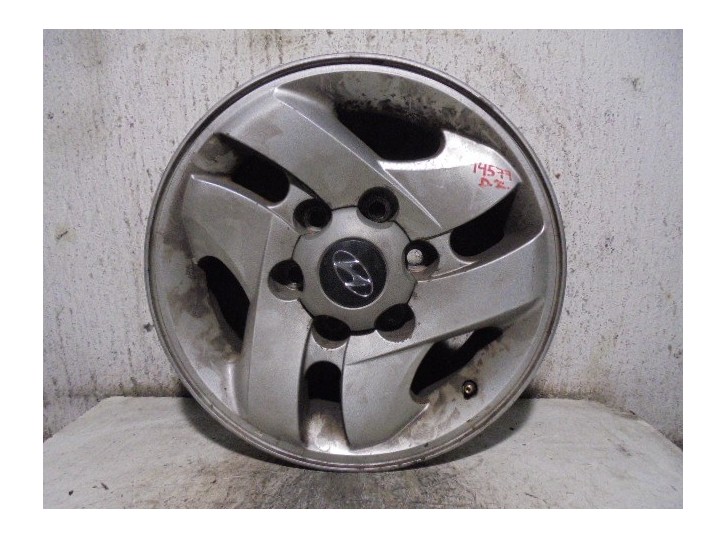 Recambio de llanta para hyundai terracan (hp) 2.5 tci referencia OEM IAM 52910H1200 R167JX16OFFSET20 