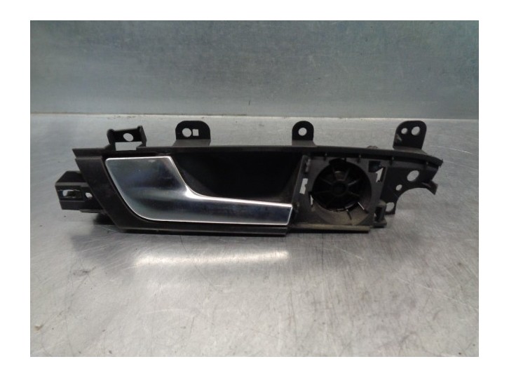 Recambio de maneta interior trasera izquierda para audi a3 (8p) 1.9 tdi referencia OEM IAM 8P4839019D  