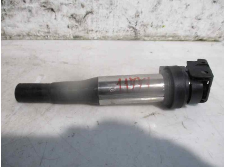 Replacement ignition coil for BMW 5 Series Saloon (E39) 520i OEM IAM reference 1703227 0106271977 BTRMI