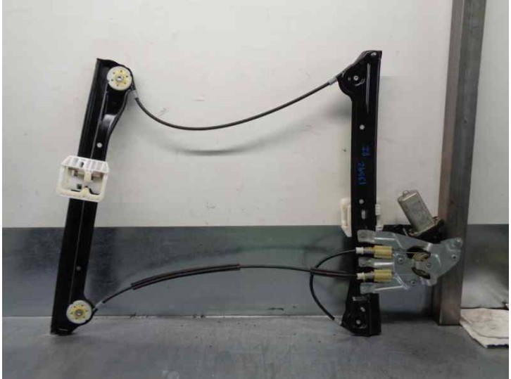 Recambio de elevalunas delantero izquierdo para mini r60 countryman diesel cat referencia OEM IAM 51339805669 5 PINES 5 PUERTAS