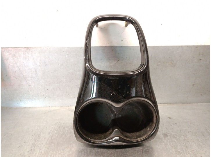 Recambio de molduras delanteras para peugeot 108 1.0 vti 72 referencia OEM IAM 588040H020 B0007824ZD 