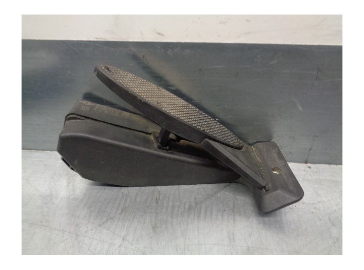 Recambio de potenciometro pedal para mini r55 clubman 16v cat referencia OEM IAM 35426786591 6PV00937900 HELLA