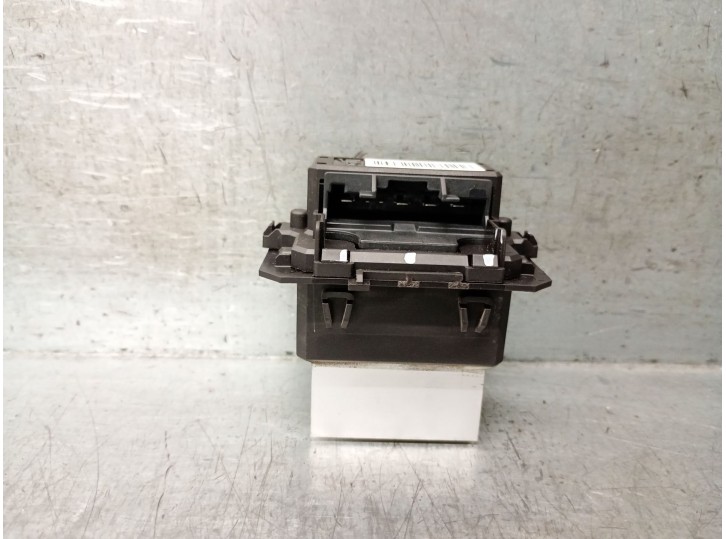 Recambio de resistencia calefaccion para nissan juke (f16_) dig-t 117 referencia OEM IAM 277615RB0A 277615RB0A 
