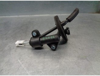 Recambio de bomba embrague para fiat tipo ii (357) berlina 1.3 16v m-jet cat referencia OEM IAM 00552723420 