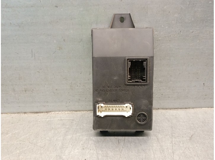 Recambio de centralita cierre para dacia logan mcv 1.5 dci diesel cat referencia OEM IAM 8201013757 