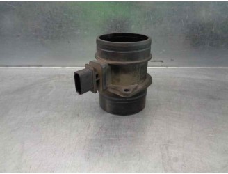Replacement mass air flow sensor for Volkswagen Passat Variant (3C5) 2.0 TDI OEM IAM reference 03G906461C 0281002735 BOSCH