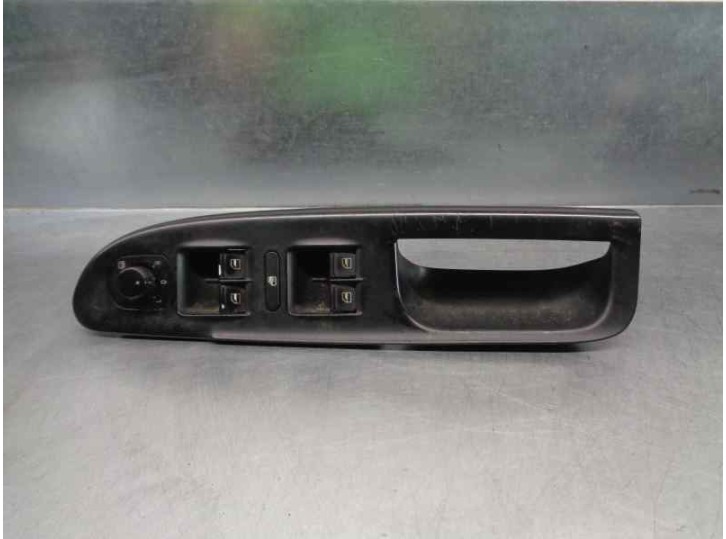 Recambio de mando elevalunas delantero izquierdo para volkswagen passat variant (3c5) 2.0 tdi referencia OEM IAM 1K4959857B 