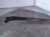 Recambio de brazo limpia delantero derecho para ssangyong kyron 2.0 referencia OEM IAM 7853009100  