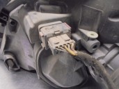 Recambio de faro derecho para opel vectra c berlina 2.0 dti referencia OEM IAM 1216120  