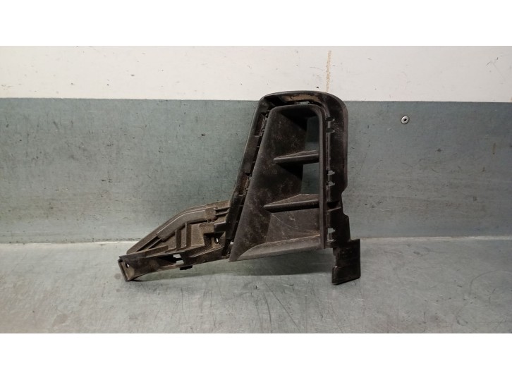 Recambio de molduras delanteras para hyundai bayon (bc3) 1.0 t-gdi referencia OEM IAM 865C2Q0AA0 865C2Q0AA0 